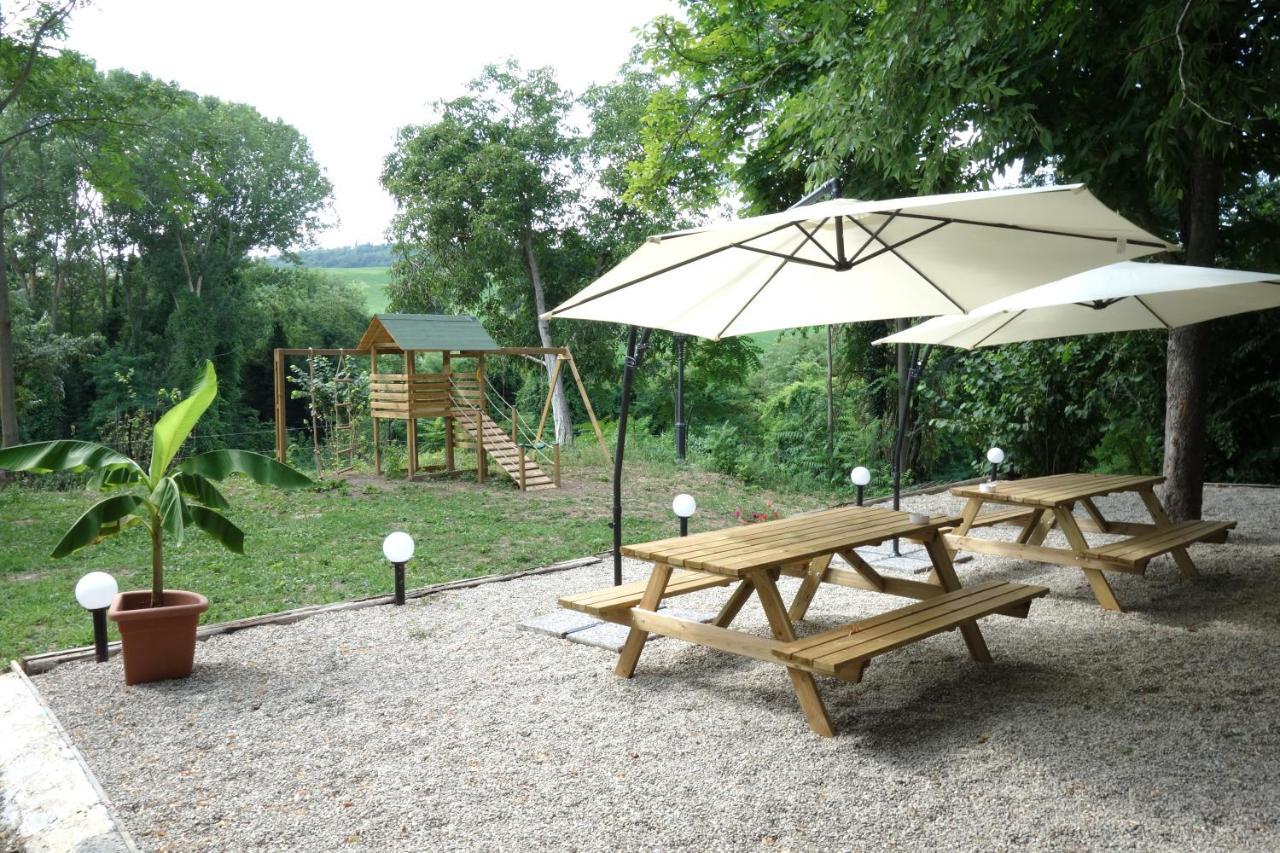 קסטל סן פייטרו טרמה Agriturismo Molino Nuovo מראה חיצוני תמונה